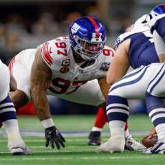 Dexter Lawrence’s season likely over as Giants misery continues