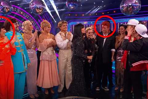 Strictly Come Dancing: Feuding Pros Keep Distance During Live Show