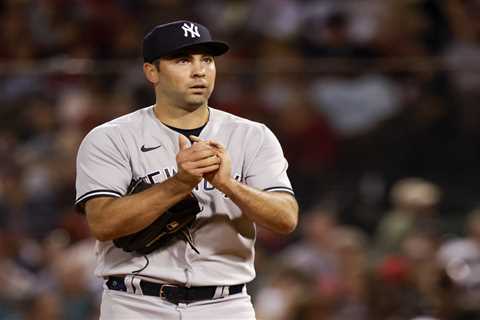 Yankees decline option on reliever Lou Trivino