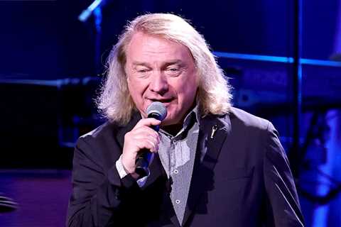 Lou Gramm Reveals Why He Quit Foreigner