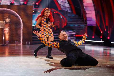 Strictly fans predict fan favorite Chris MacCausland could achieve a 'perfect score' tomorrow