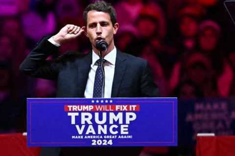 Tony Hinchcliffe Apologizes To Absolutely Nobody' For Trump Rally Puerto Rico Joke