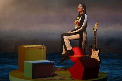 Kim Deal Reflects on ‘Really Fun’ Experience Opening for Olivia Rodrigo & Her Final Project With..