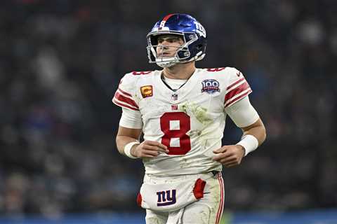 Daniel Jones benched with Giants career likely over