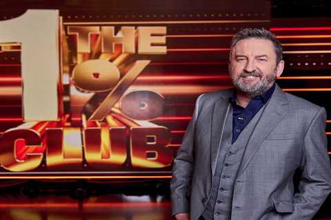 Lee Mack to Return to ITV with New Series of The 1% Club