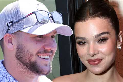 Josh Allen Says He Was 'Very Nervous' For Hailee Steinfeld Proposal