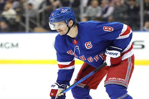 Jacob Trouba’s ex-Rangers teammates keep mum about bombshell trade
