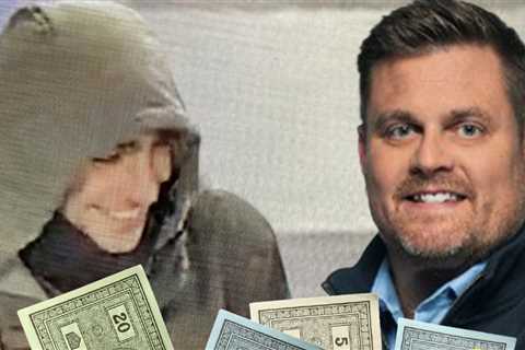 Monopoly Money, Jacket Found in Backpack of UnitedHealthcare CEO's Suspected Killer