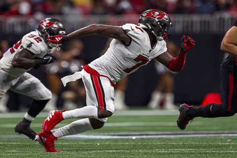 Shaq Barrett could shake up NFL playoffs after Dolphins’ surprise about-face