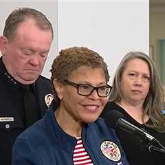 L.A. Mayor Karen Bass Addresses Fire Chief’s Concerns