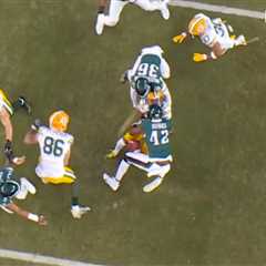 Eagles force fumble on opening kickoff — and promptly make Packers pay