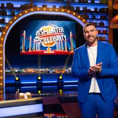 Travis Kelce Jokes About Knowing ‘A Few’ People Who Dig Friendship Bracelets on ‘Are You Smarter..