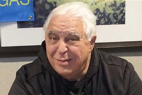 'Ace Ventura,' 'General Hospital' Character Actor John Capodice Dead at 83
