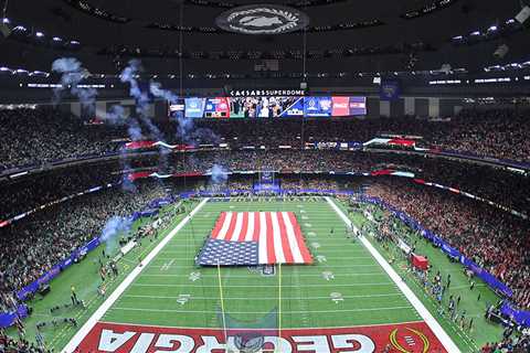Sugar Bowl Holds Moment Of Silence To Honor NOLA Terrorist Attack Victims