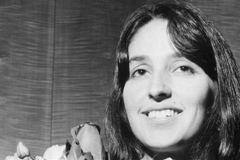 Essential Songs of Joan Baez: Top 10 Picks