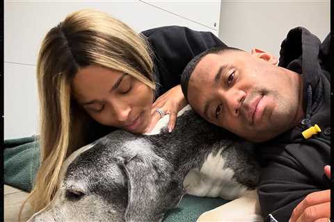 Russell Wilson Mourns His Dog's Death, 'Heaven Got A Good One'