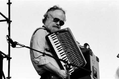 Garth Hudson, The Band Keyboardist Dies at 87