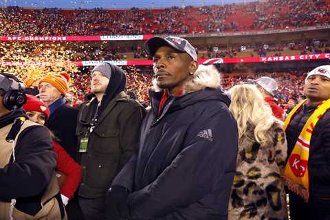 Patrick Mahomes’ dad claims X was hacked as he lands in another pre-Super Bowl controversy