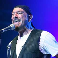 Ian Anderson Slams 'Incredibly Rude' Fans Who Shout at Concerts