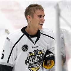 Justin Bieber, Snoop Dogg Among Celebs Participating in Benefit Hockey Game for L.A. Wildfire Relief