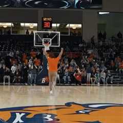 Alex Rodriguez nails half-court shot to win Bucknell student $10K and did plenty to celebrate