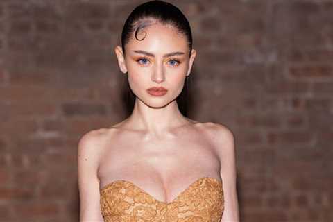 Leni Klum Stuns in Bralette Top & Skirt at NYFW