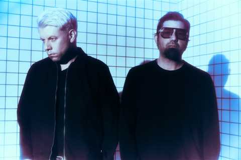 Ahead of the Deftones’ Upcoming Tour, Chino Moreno Talks the Future of Crosses & Plans in Mexico