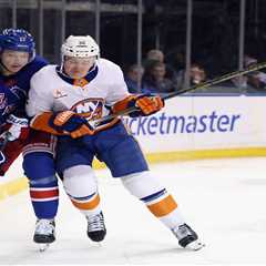 Islanders’ Kyle MacLean won’t make excuses for Year 2 woes