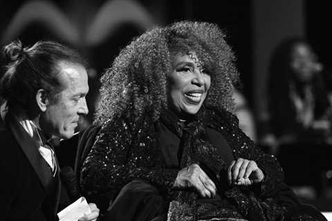 Ms. Lauryn Hill, Stevie Wonder & Valerie Simpson Among Those Celebrating Roberta Flack’s Legacy at..