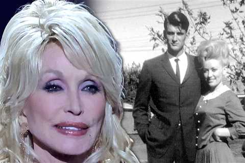 Dolly Parton Remembers Late Husband Carl Dean, Says She'll Always Love Him