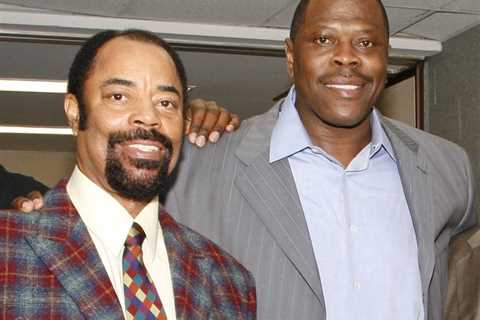 Clyde Frazier gets 80th birthday wishes from Knicks greats, broadcast partners