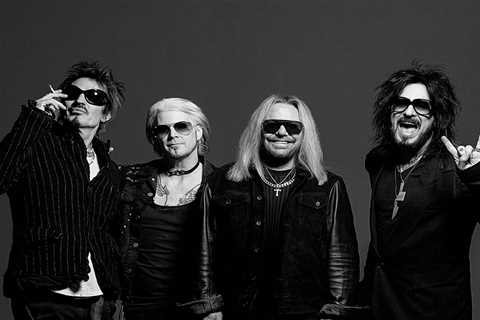 Mötley Crüe Cancel Boardwalk Rock Festival Appearance Over Health Concerns