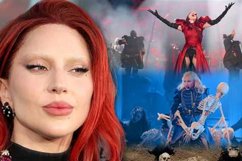 Lady Gaga Puts On Mind-Blowing Coachella Set With Several Costumes, Set Changes