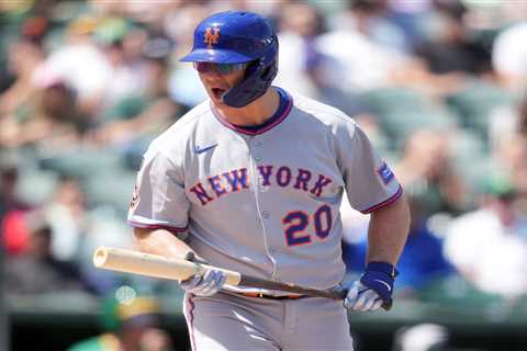 Pete Alonso can’t carry Mets again in frustrating loss to A’s