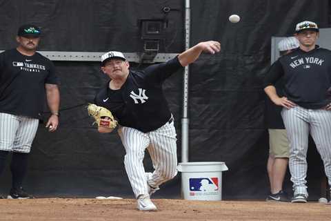 Yankees call up Tyler Matzek for intriguing new bullpen option