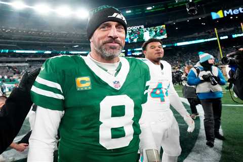 ESPN’s Marcus Spears rips any team waiting on Aaron Rodgers: ‘Dumb as rocks’