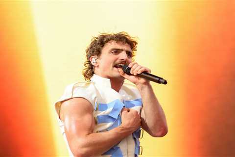 Fans Choose Benson Boone’s ‘Mystical Magical’ as This Week’s Favorite New Music