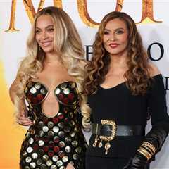 Beyoncé Brings Tina Knowles on Stage & Asks Crowd to Congratulate Her at Cowboy Carter Tour