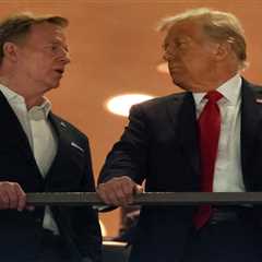 Donald Trump, Roger Goodell announce Washington as 2027 NFL Draft host