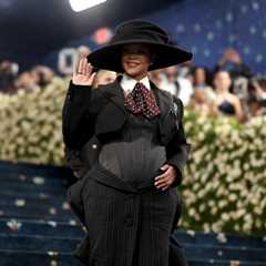 Rihanna & Her Baby Bump Close Out the 2025 Met Gala Red Carpet