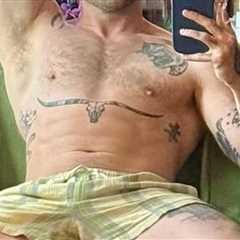 Guess the Shirtless Singer in This Grizzly Shot