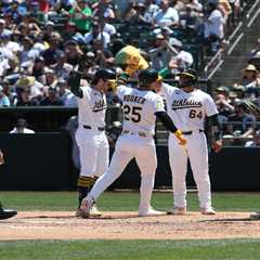 Yankees relinquish late lead as A’s win slugfest with three homers