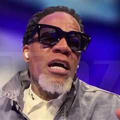D.L. Hughley Thinks Trump Is Selling Out America While Enriching Himself