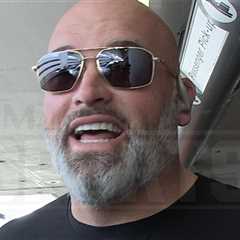 Ex-NFL Star Andrew Whitworth Has No Issues W/ 'Tush Push' Ban Failing