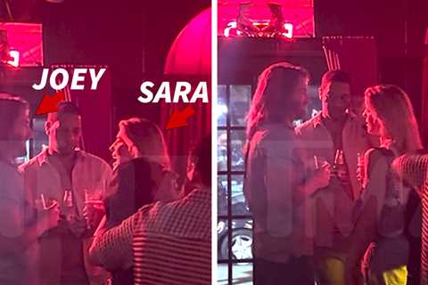 'Love Is Blind' Stars Joey Leveille & Sara Carton Fuel Dating Rumors