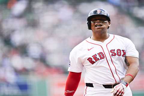 Rafael Devers shuts down first base move as contentious Red Sox saga continues