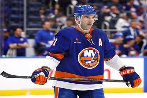 The Islanders made their own mess with Kyle Palmieri