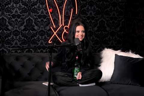 Bunnie XO Bonds With Jessie Murph Over Taking Shrooms: ‘I Thought I Was Michael Jackson’