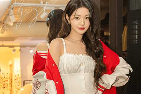 Here’s How to Dress Like IVE’s Jang Won-Young With These Tommy Jeans Pieces