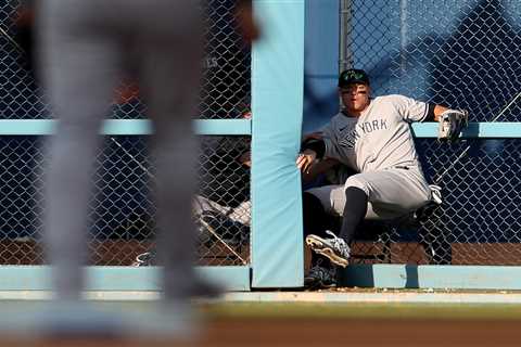 Aaron Judge trying to avoid ‘fear’ as he returns to scene of his Dodger Stadium wall crash